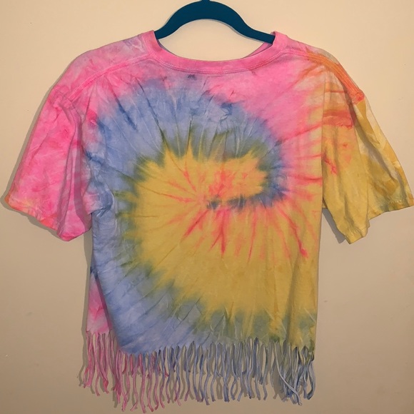 Fringe Tye-Dye Tshirt! 🌈 - Picture 3 of 3